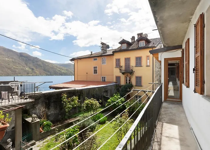 Le Finestre Sul - Maggiore Estate By Ginin Appartamento